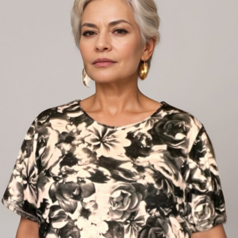 WHITE GREY FLORAL SHORT SLEEVE SWING TOP
