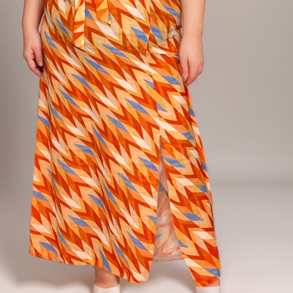 ORANGE BLUE V NECK MAXI DRESS WITH BELT