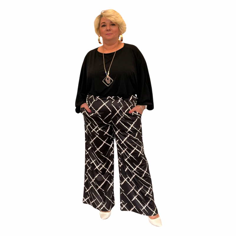 BLACK WHITE ABSTRACT LINES SIDE POCKET PALAZZO TROUSERS