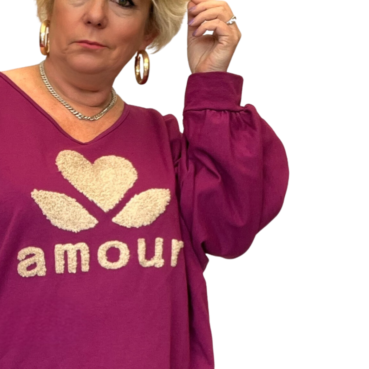 V NECK LONG SLEEVE BATWING TOP WITH FLUFFY AMOUR LOGO