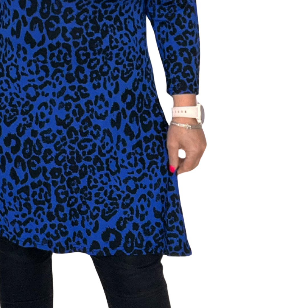 ROCKTHOSECURVES BLUE LEOPARD 3/4 SLEEVE SWING TOP