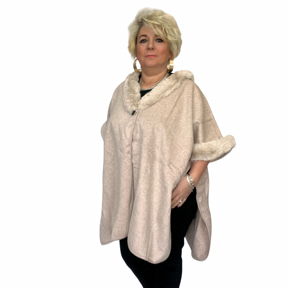 FAUX WOOL FLEECE PONCHO / CAPE WITH FAUX FUR COLLARSTONE / ONE SIZE