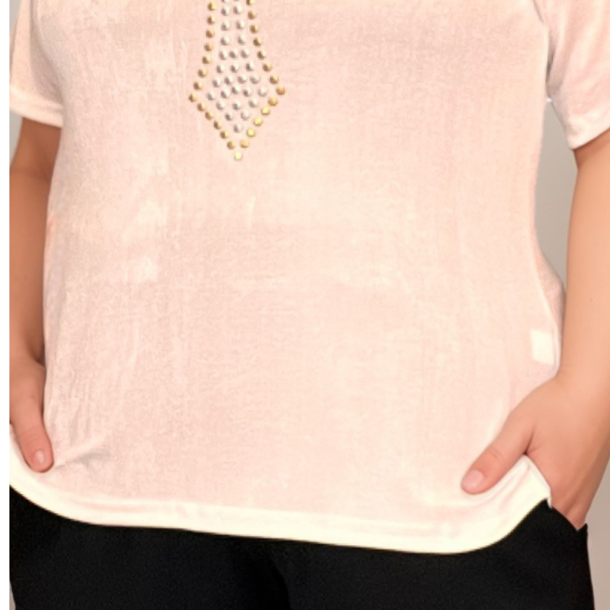 ROCKTHOSECURVES SOFT STRETCHY SHORT SLEEVE CROSS STUDDED TOP