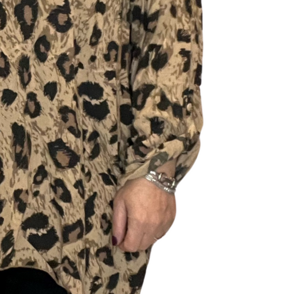 Bold Animal Print Batwing Dipped Hem Blouse