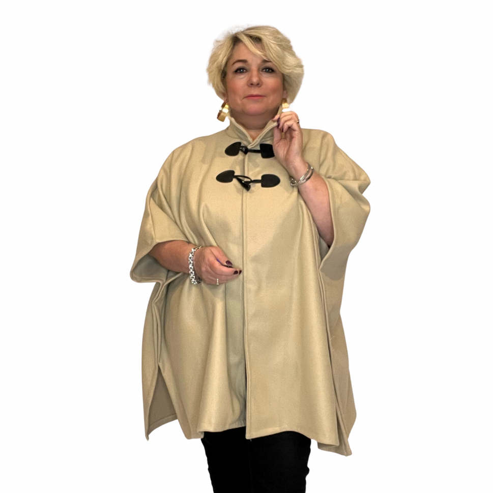 ROCKTHOSECURVES FLEECE OVERSIZED PONCHO / CAPE WITH TOGGLE FASTENINGSTONE / ONE SIZE