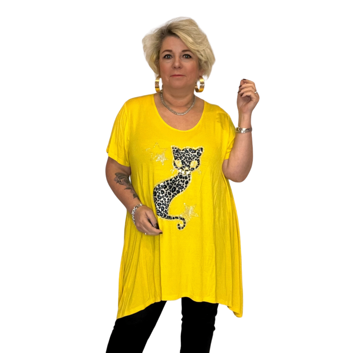 ROCKTHOSECURVES STUDDED CAT HANKY HEM SHORT SLEEVE LONG TOP