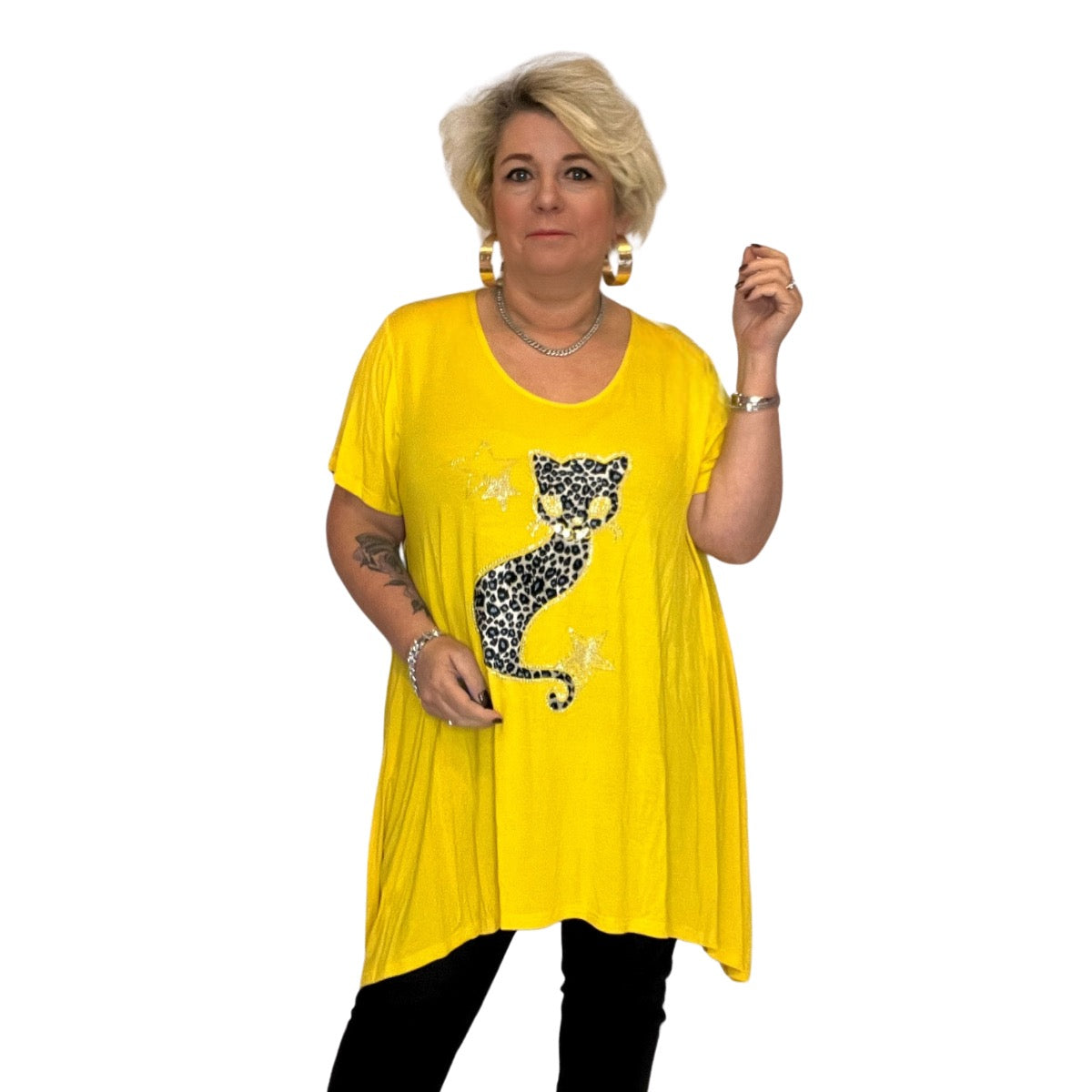 ROCKTHOSECURVES STUDDED CAT HANKY HEM SHORT SLEEVE LONG TOP