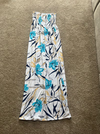 white blue/red floral shearing dress