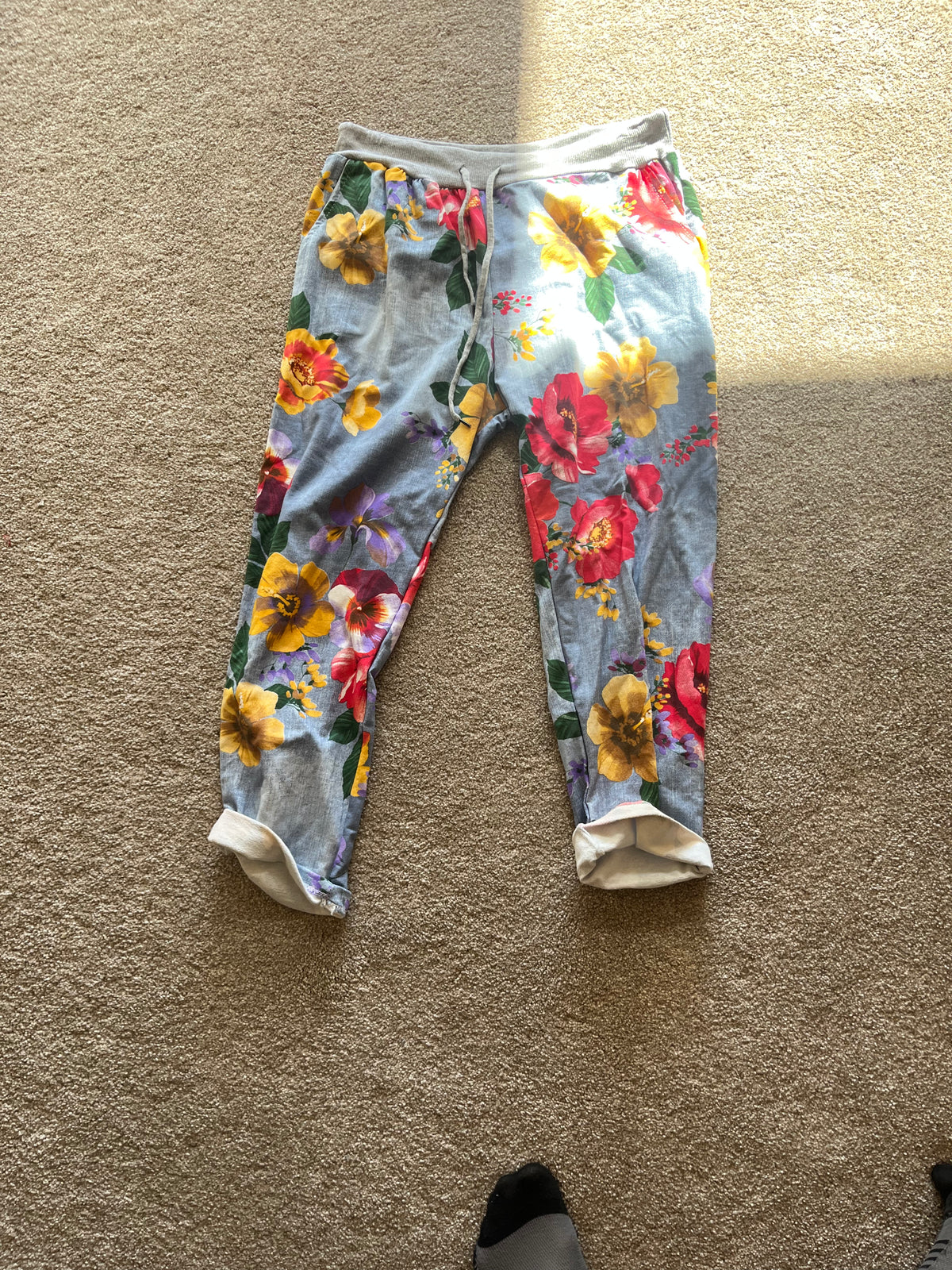 floral print joggers (Copy)