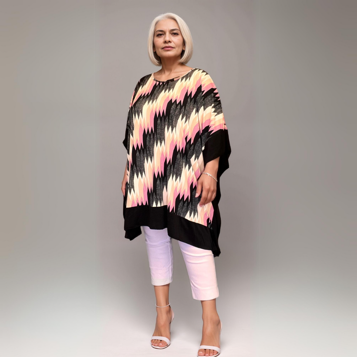 ROCKTHOSECURVES OVERSIZED SOFT STRETCHY ZIGZAG KAFTAN WITH PANEL EDGING