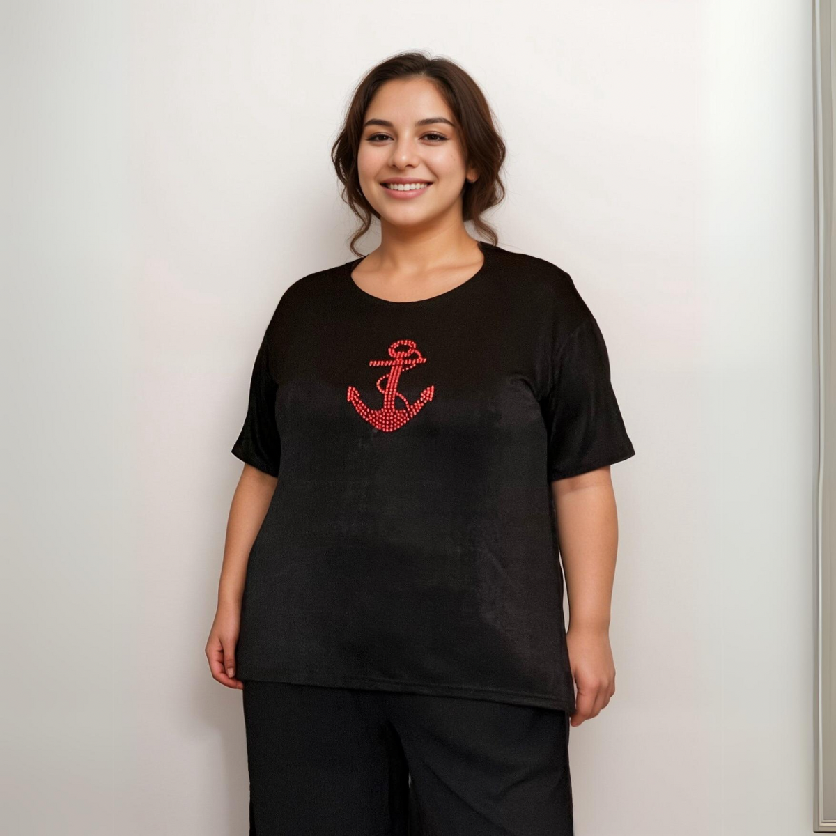 ROCKTHOSECURVES SOFT STRETCHY SHORT SLEEVE ANCHOR STUDDED TOP