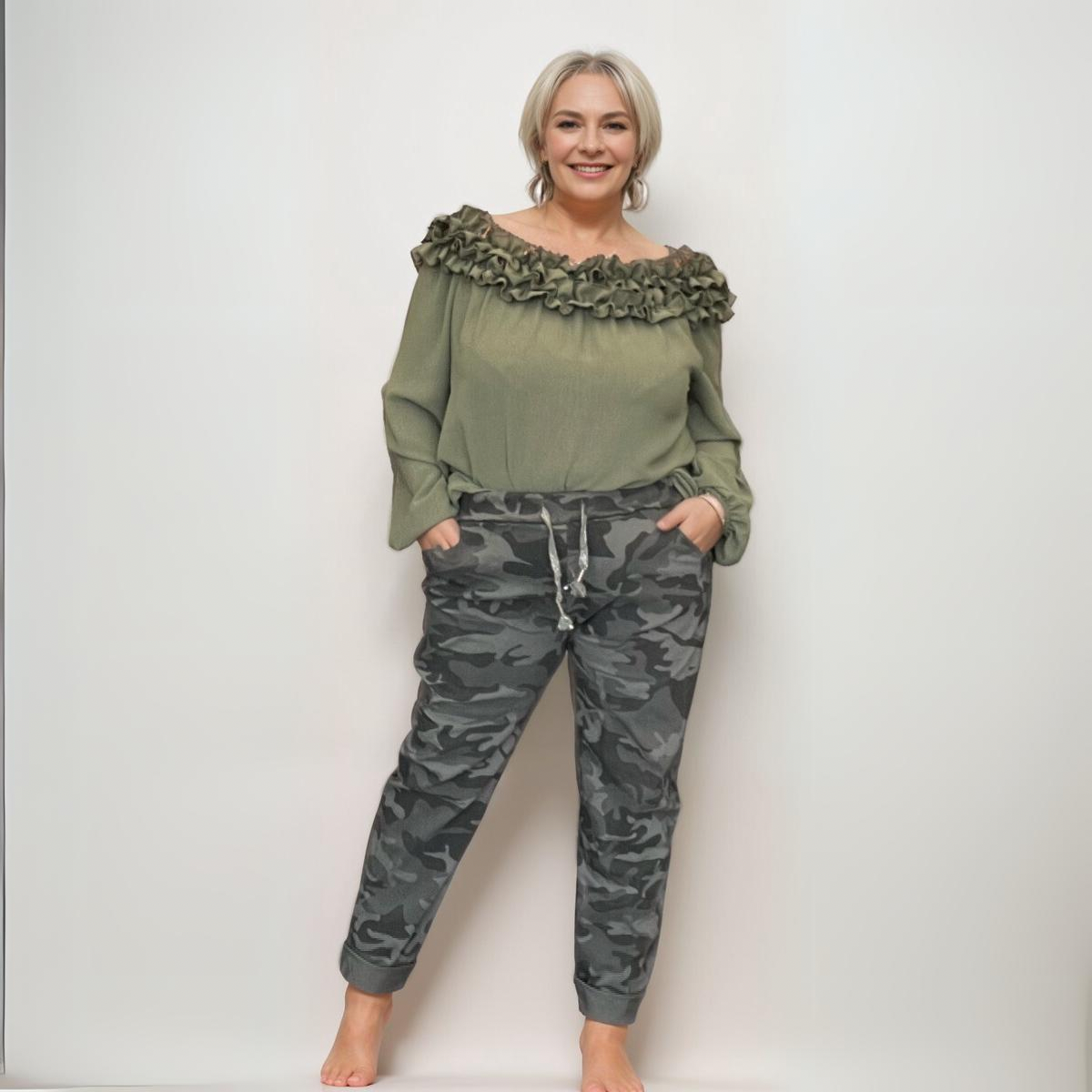 ROCKTHOSECURVES VERY STRETCHY CAMO PRINT TROUSERS / JEANS WITH SIDE POCKETS