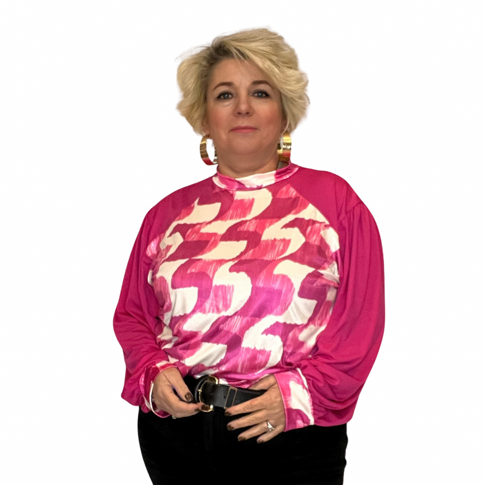 ROCKTHOSECURVES TURTLE NECK LONG SLEEVE LOOSE FITTING BLOUSEFUCHSIA / UK 16-18