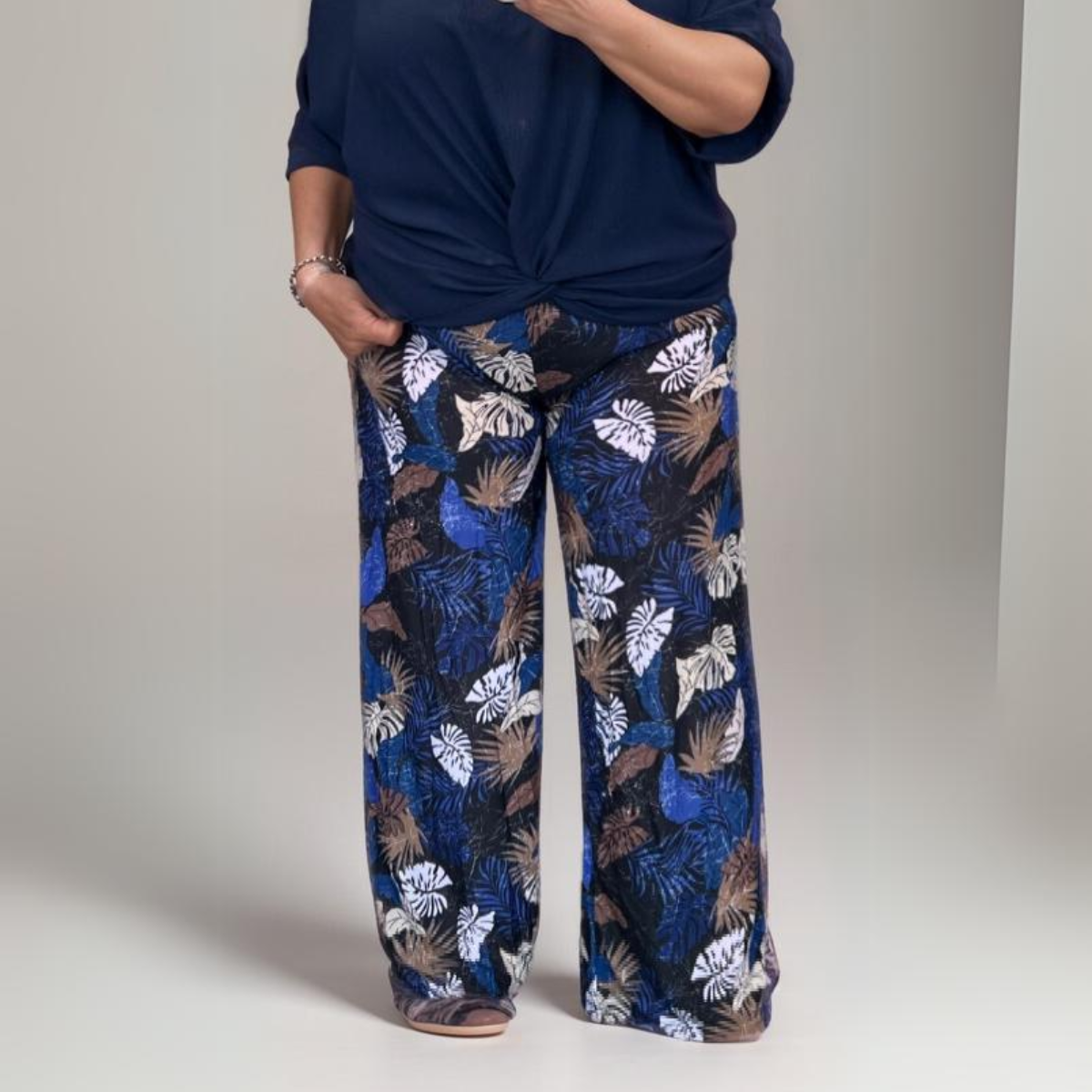 ROCKTHOSECURVES LEAF PRINT ELASTIC WAIST PALAZZO TROUSERS