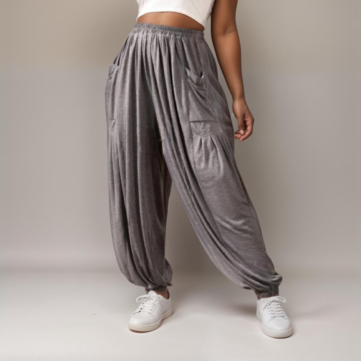 CHARCOAL BAGGY FIT HAREM PANTS WITH FRONT POCKETS