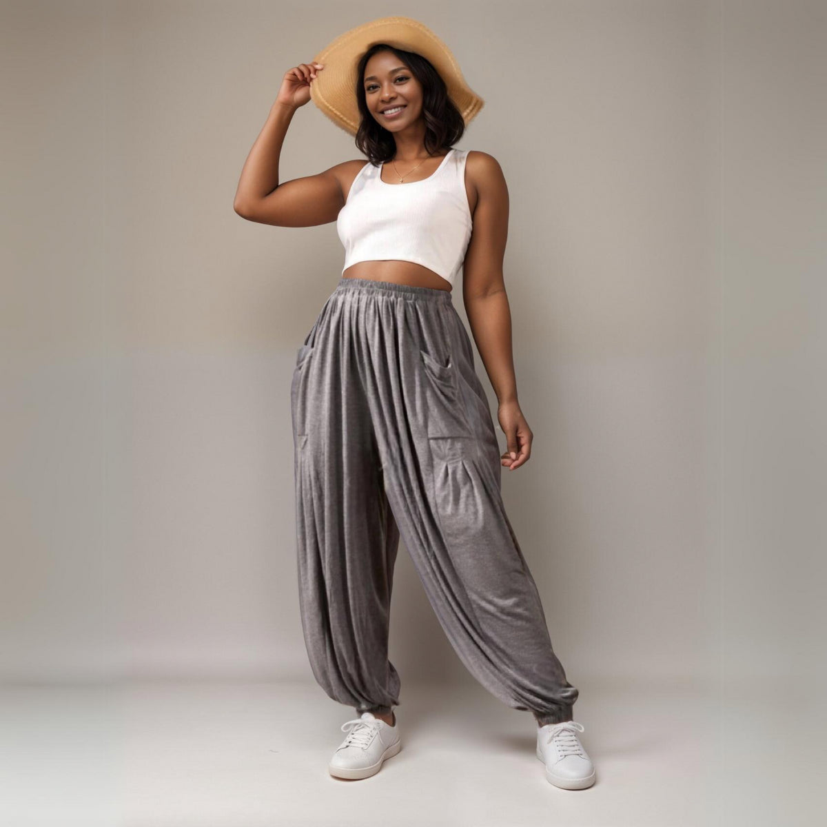 CHARCOAL BAGGY FIT HAREM PANTS WITH FRONT POCKETS