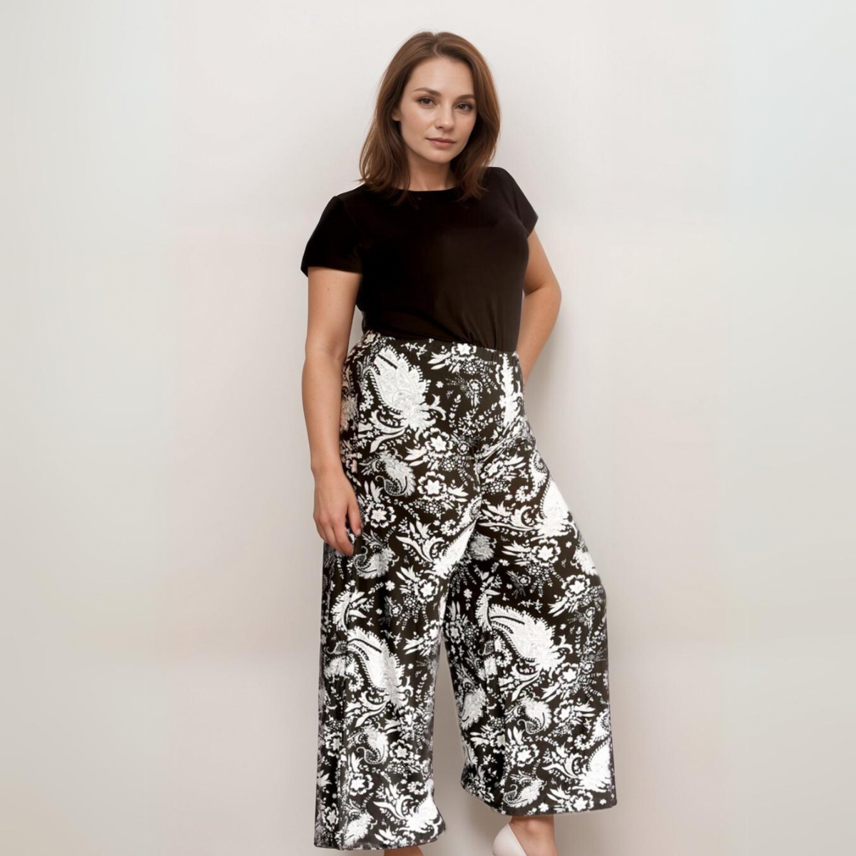 ROCKTHOSECURVES BLACK WHITE PAISLEY ELASTICATED WAIST PALAZZO TROUSERS