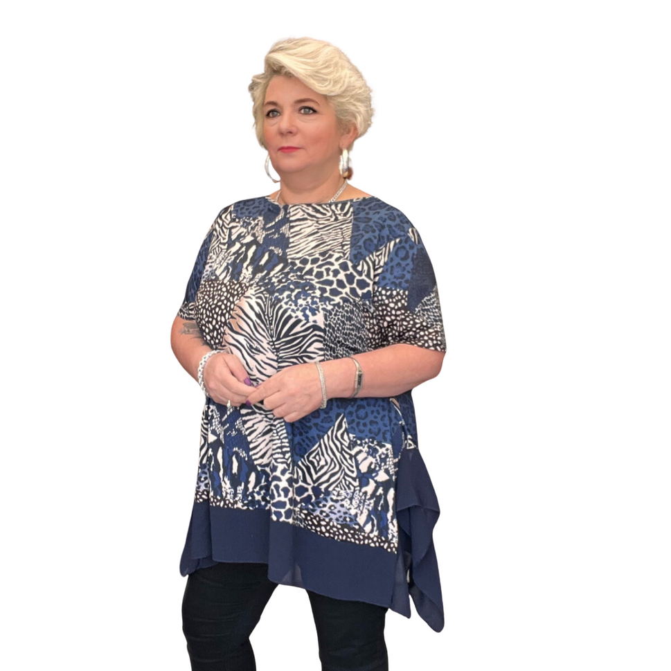 ROCKTHOSECURVES SHORT SLEEVE ABSTRACT TOP WITH CHIFFON HANKY HEMNAVY / UK 16-18