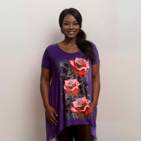 ROCKTHOSECURVES ROSES PRINT SHORT SLEEVE HANKY HEM TOP