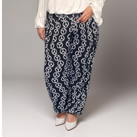 ROCKTHOSECURVES BLACK WHITE PEACE PRINT HAREM PANTS