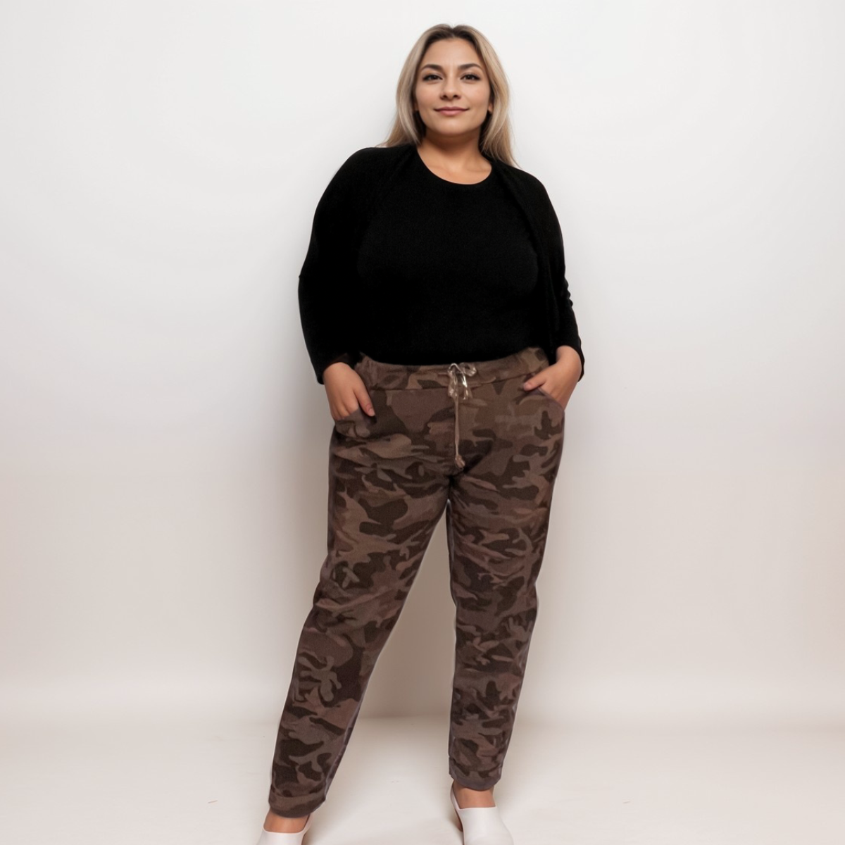 Stretch Camo-Print Denim Magic Trousers / Jeans