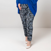 ROCKTHOSECURVES BLACK BLUE PAISLEY HIGH RISE STRETCHY LEGGINGS