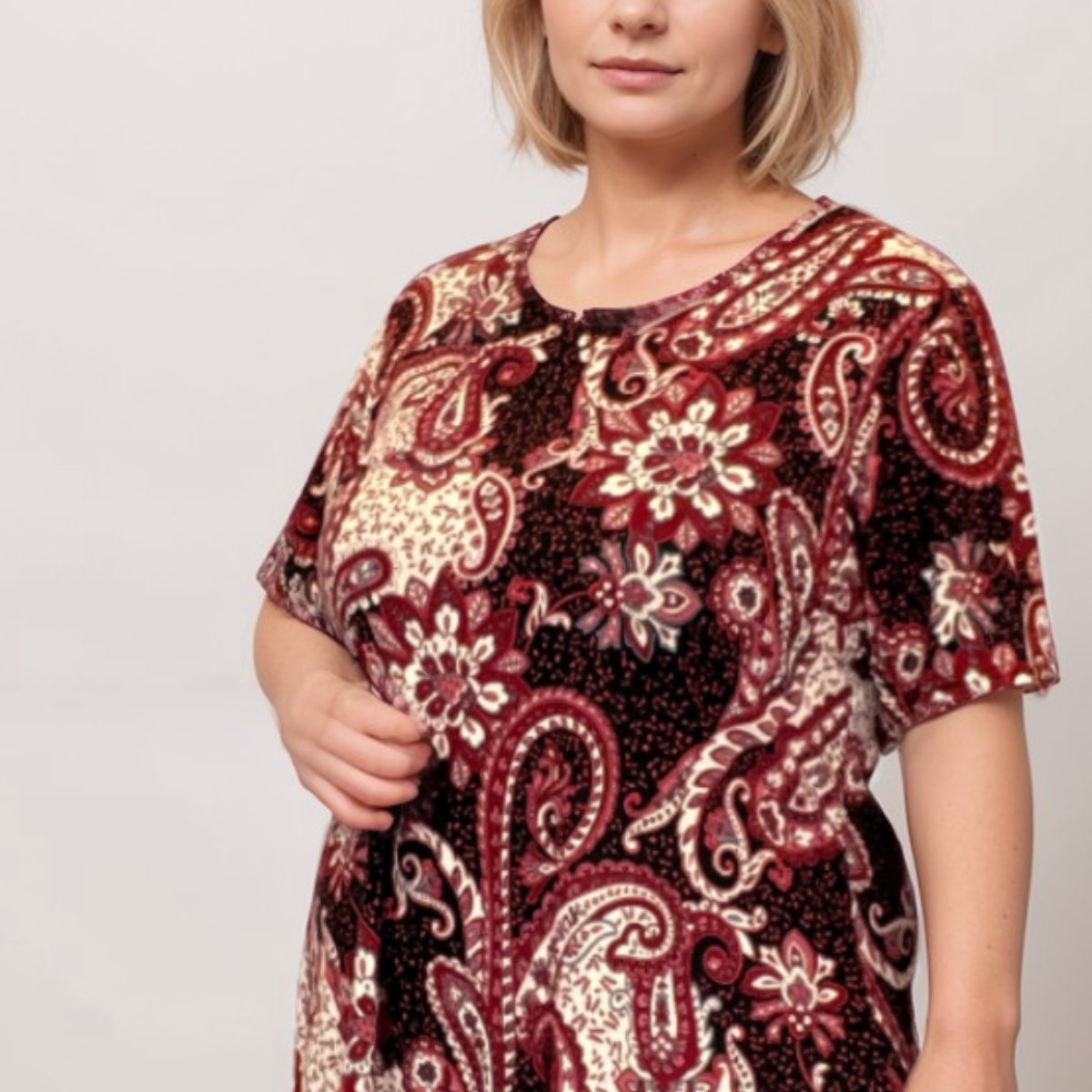 ROCKTHOSECURVES WINE PAISLEY SHORT SLEEVE SWING TOP A-LINE