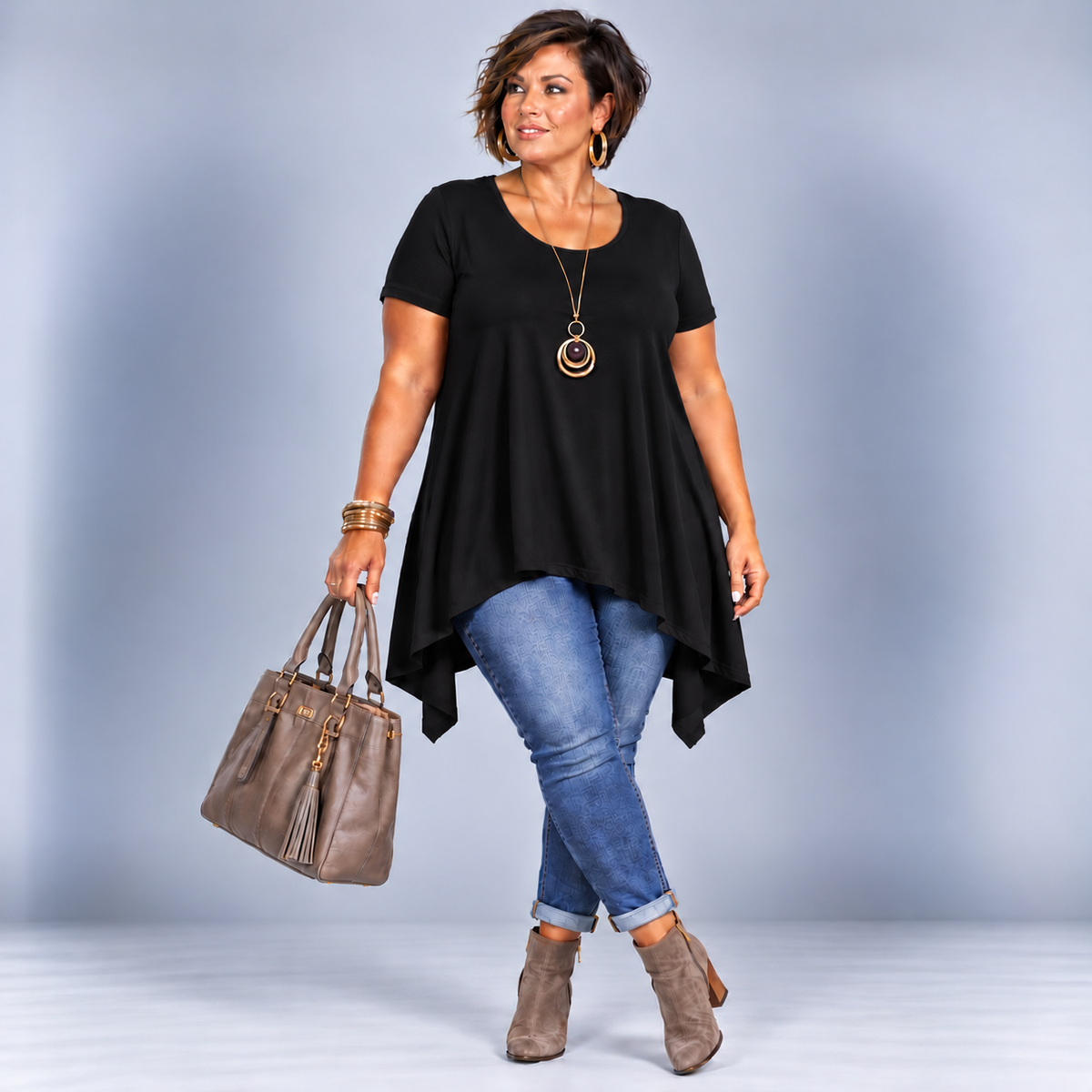 Plain Short Sleeve Hanky Hem Swing Top