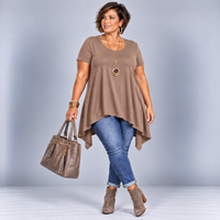 Plain Short Sleeve Hanky Hem Swing Top