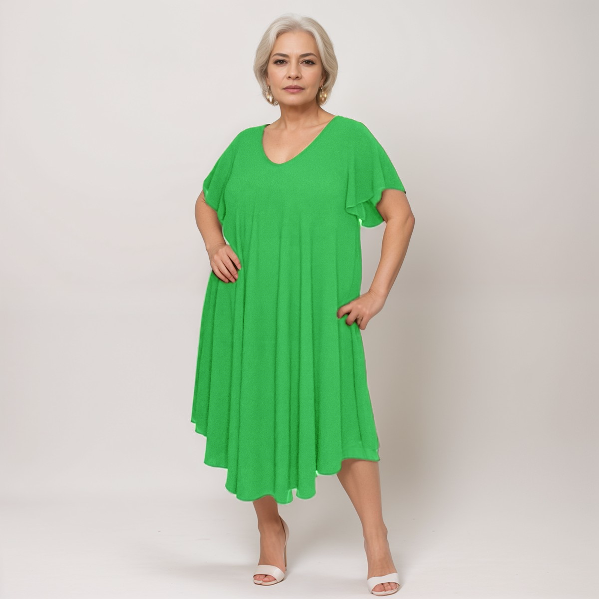 Loose-Fitting V-Neck Swing Dress with Fluted Short Sleeves
