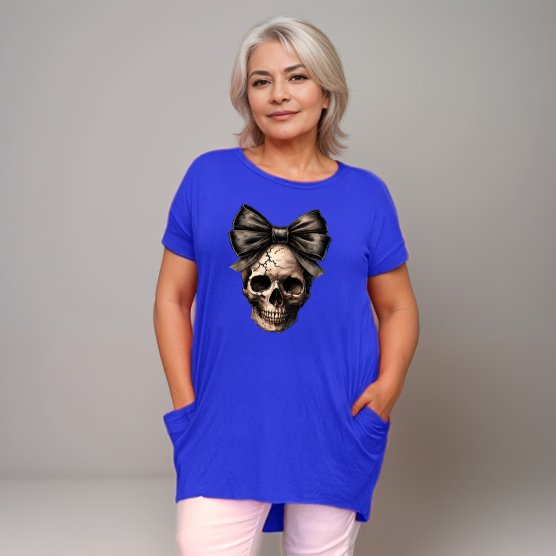 Long Skull with Bow T-Shirt with Side Pockets