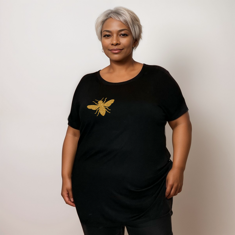 Plus-Size Bee Print Short Sleeve Dipped Hem T-Shirt