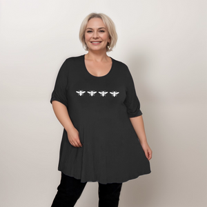 4 Bees Print Plus-Size Button Sleeve Swing Top