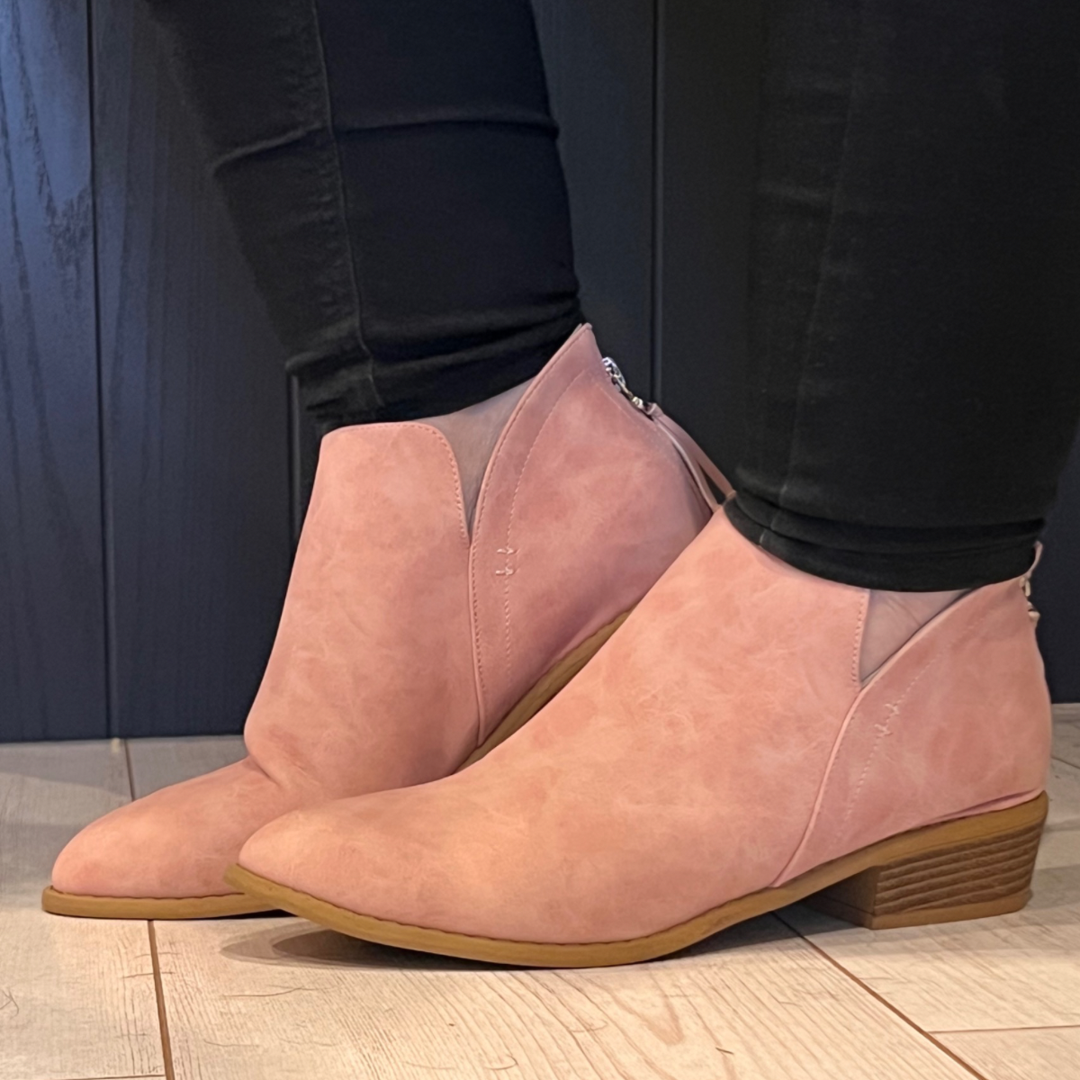 ROCKTHOSECURVES PINK LOW HEEL ALMOND TOE CUT SIDE ANKLE BOOTS