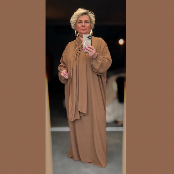 OVERSIZED LOOSE FITTING KAFTAN / MAXI DRESS WITH NECK SCARF