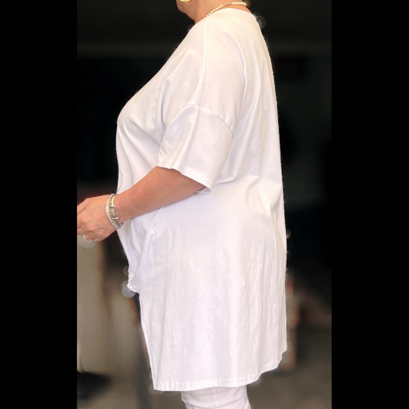 Short Sleeve Studded Rabbit Hanky Hem Top