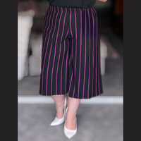 BLACK / MAGENTA WIDE STRIPED ELASTIC WAIST CULOTTES / SHORTS