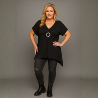 Hanky Hem Short Sleeve V‑Neck Top with Circle Brooch