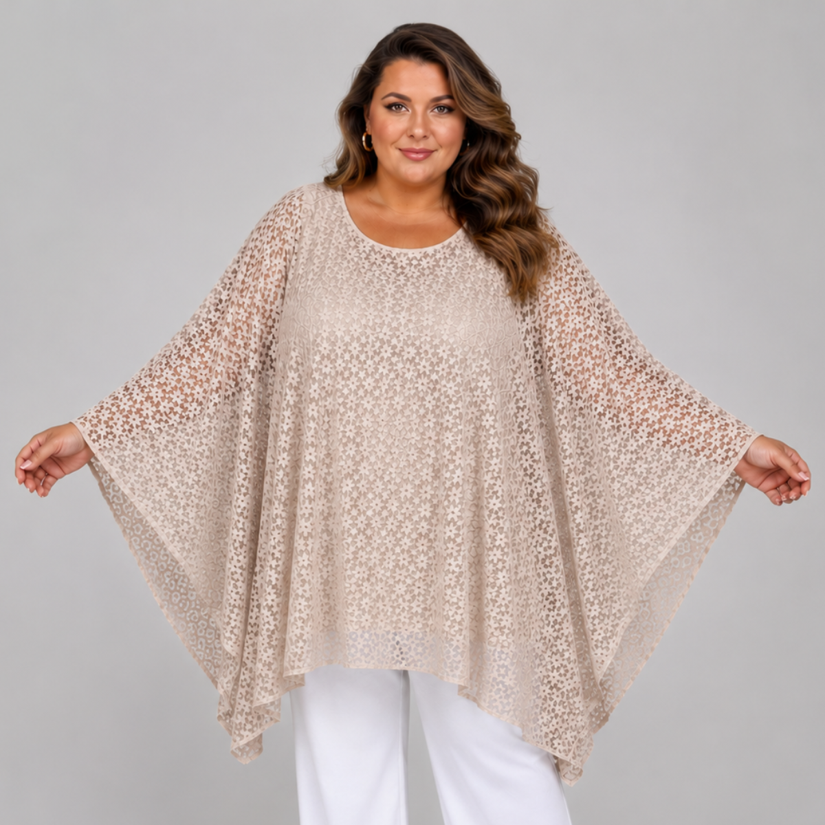 Oversized Lace Round Neck Kaftan Blouse