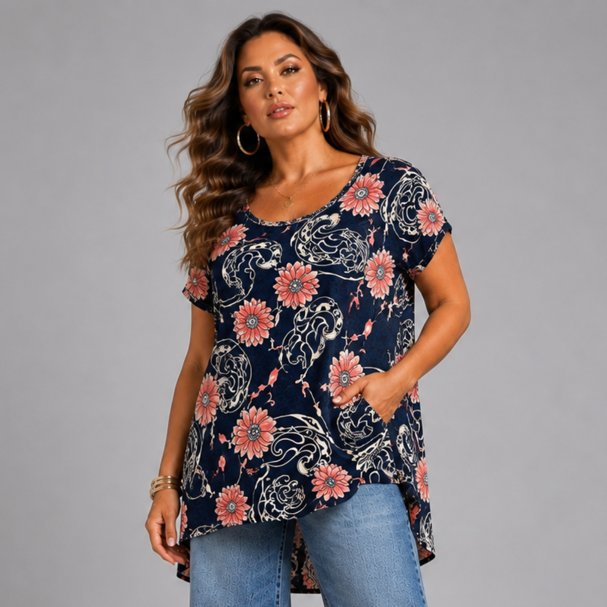 Floral Print Dipped Hem T-shirt with Side Pockets