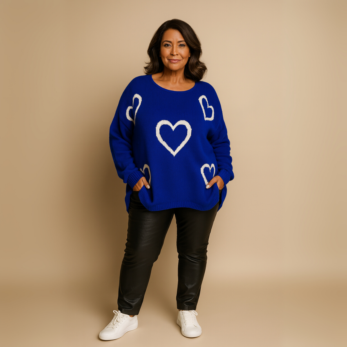 SCOOP HEM OVERSIZED KNITTED JUMPER WITH HEARTS