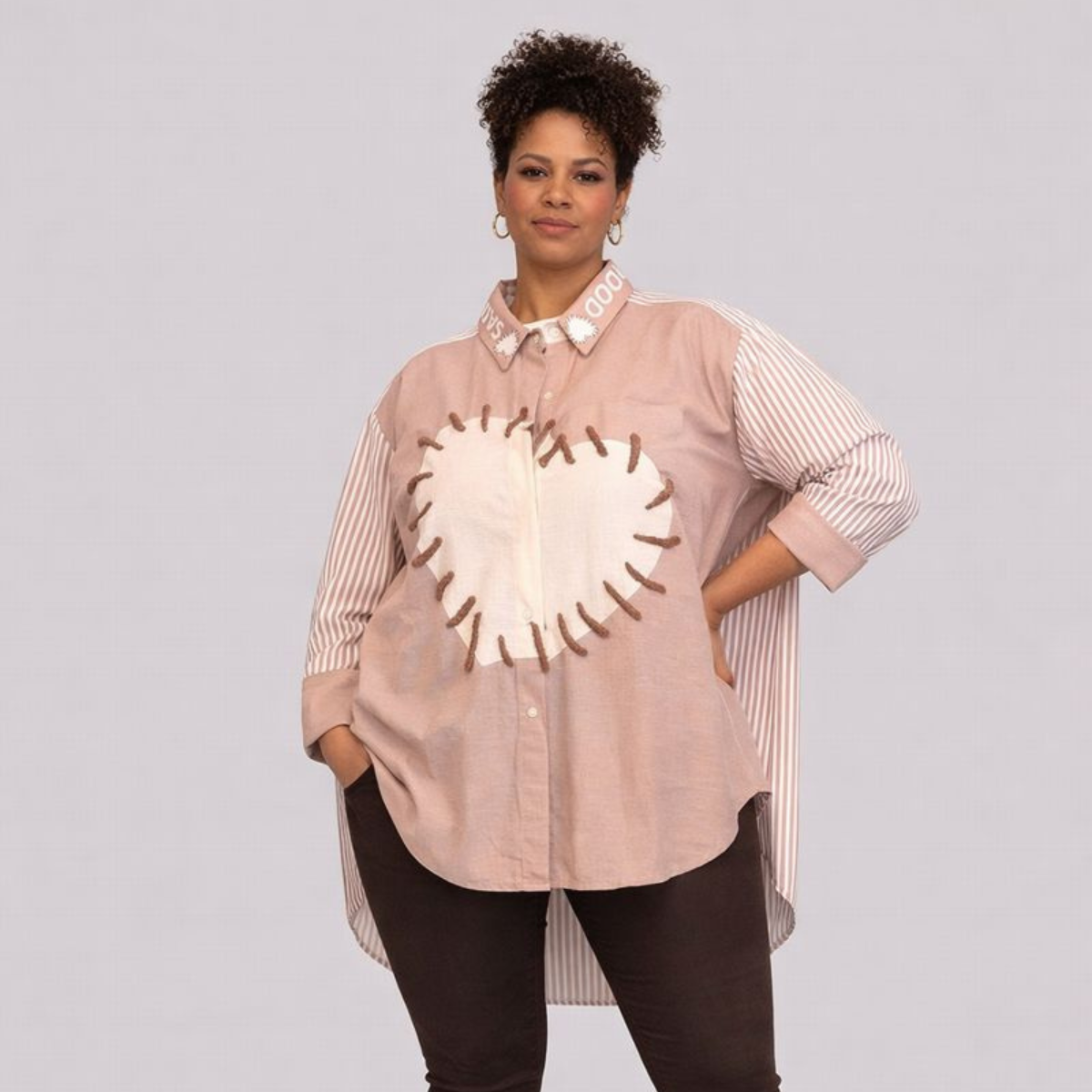 Dipped Hem Heart Motif Linen Mix Shirt