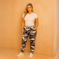 Camo Print Elastic Waist Pocket Joggers