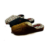 Open back slippers with leopard print detail