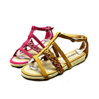 Flat strappy sandals with sequinned detail