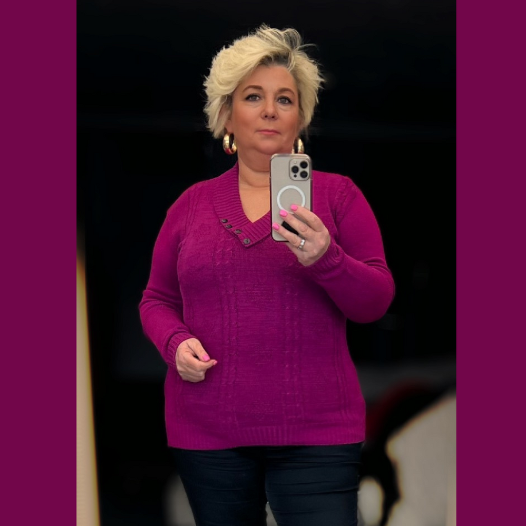 BUTTON V NECK CABLE JUMPER