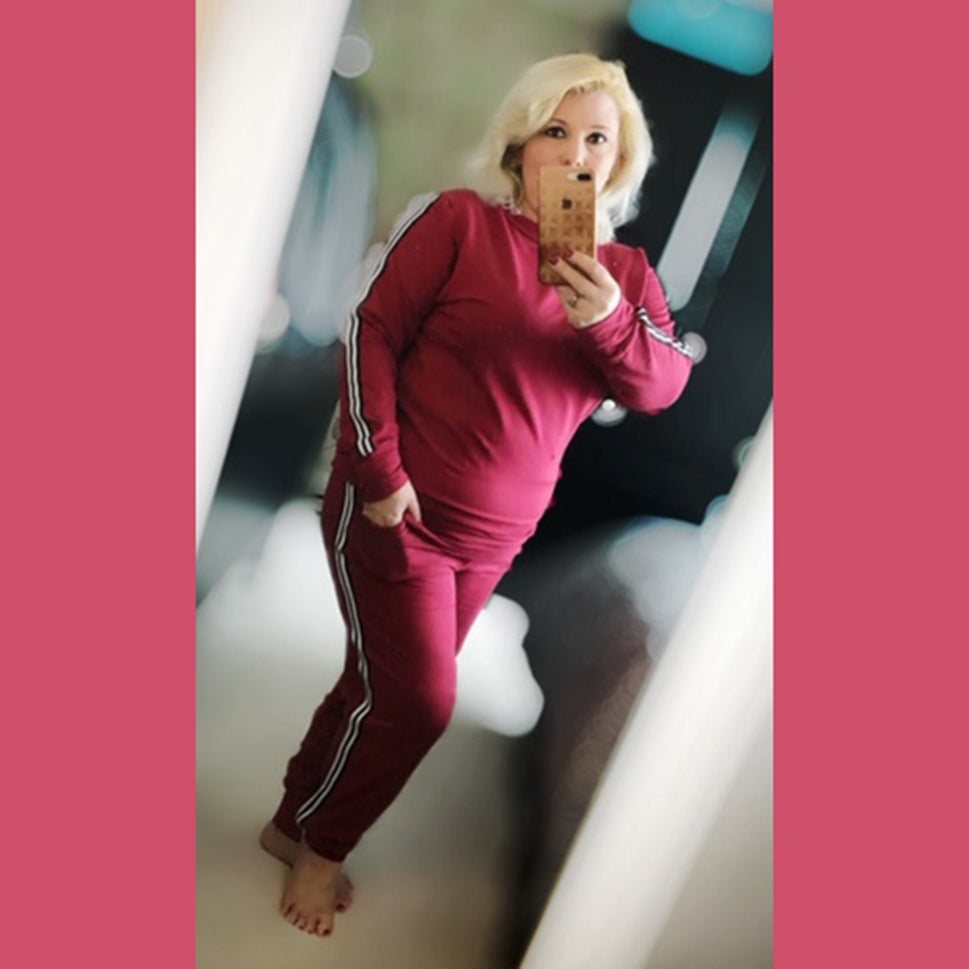 SOFT STRETCHY TRACKSUIT WITH SIDE POCKETS AND STRIPESWine / White / UK 12-14